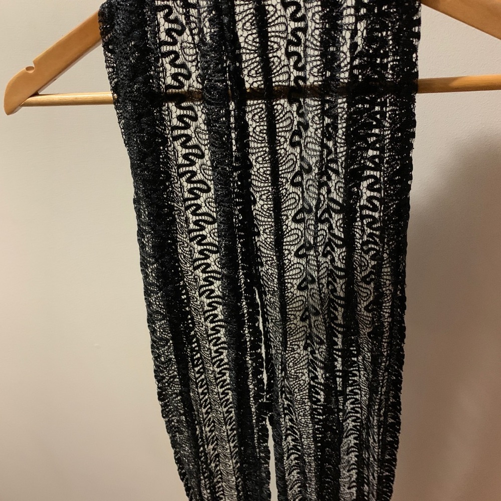 Scarf - Picture 2 of 4